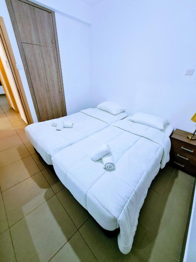 Ayia Anna Apartment Ayía Nápa Extérieur photo